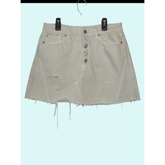 We The Free Mini Denim Skirt Size 31 Off White Distressed Button Fly Raw Hem - Picture 1 of 4